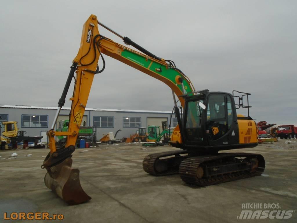 JCB JS 131 LC Telakaivukoneet
