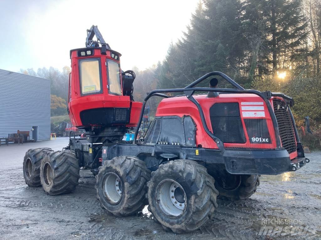 Komatsu 901XC Harvesterit