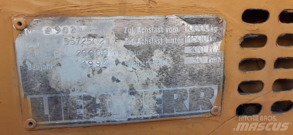 Liebherr A 902 Pyöräkaivukoneet
