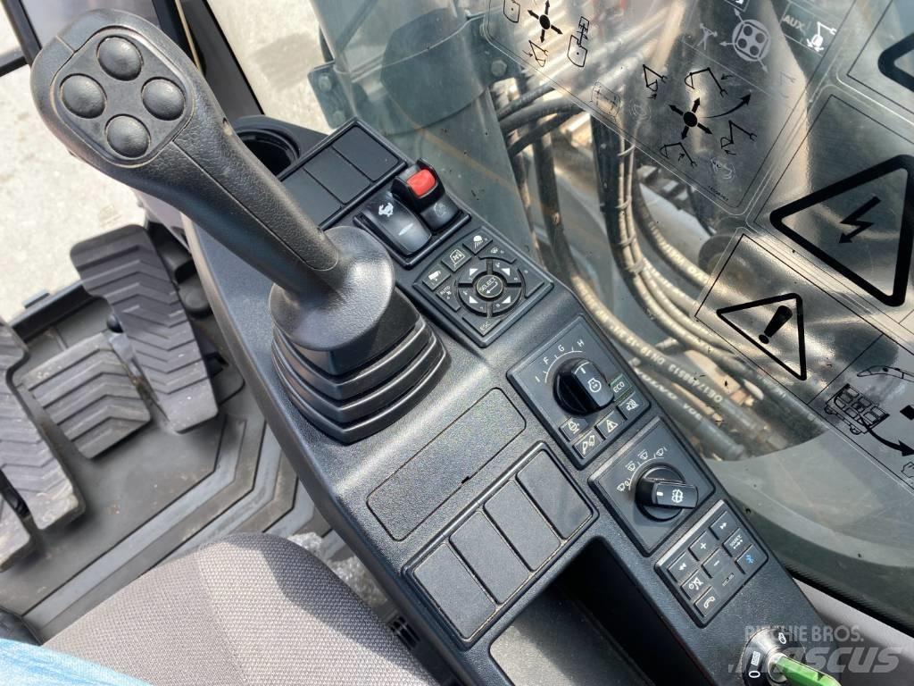 Volvo EC200 ENL Telakaivukoneet