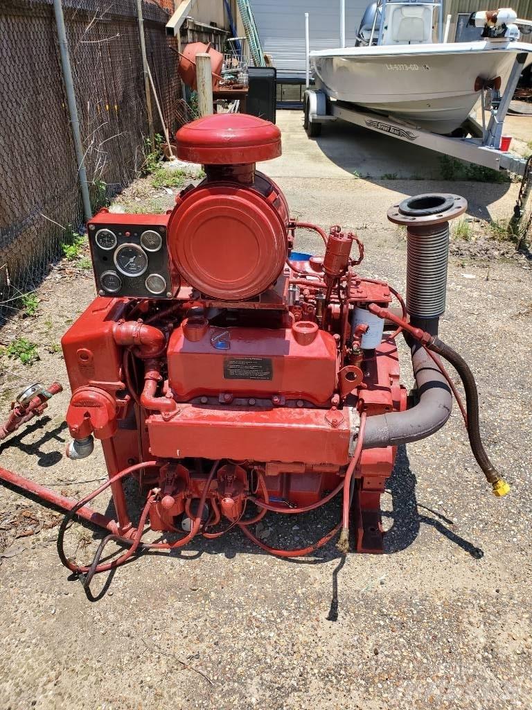 Cummins V-378- F2 Asuntoautot ja asuntovaunut