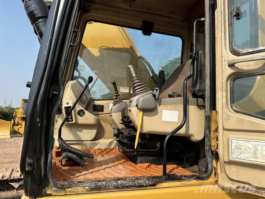 CAT 330 B Telakaivukoneet