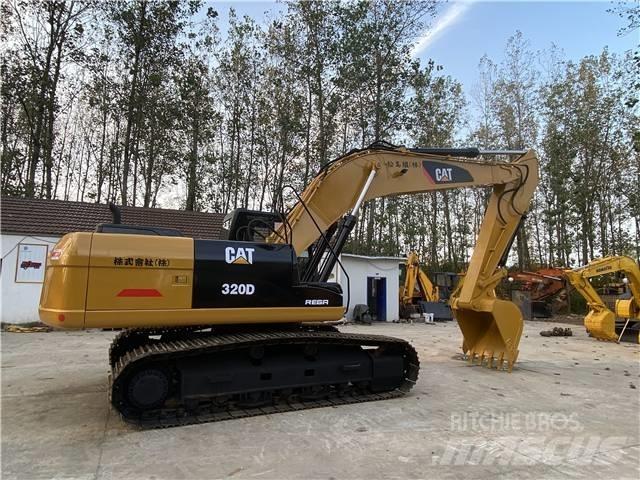 CAT 320D Telakaivukoneet