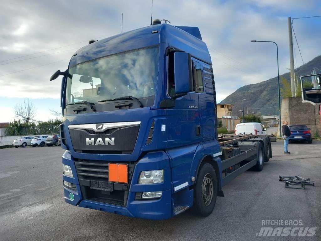 MAN TGX 26.420 Autonkuljetusautot