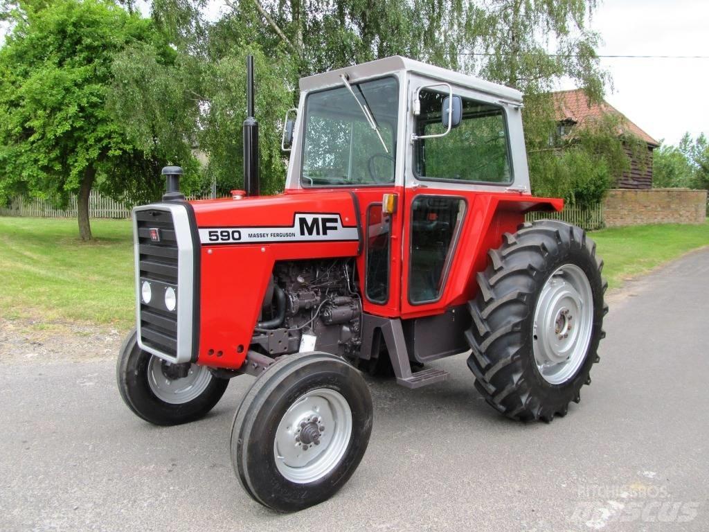 Massey Ferguson 590 Traktorit