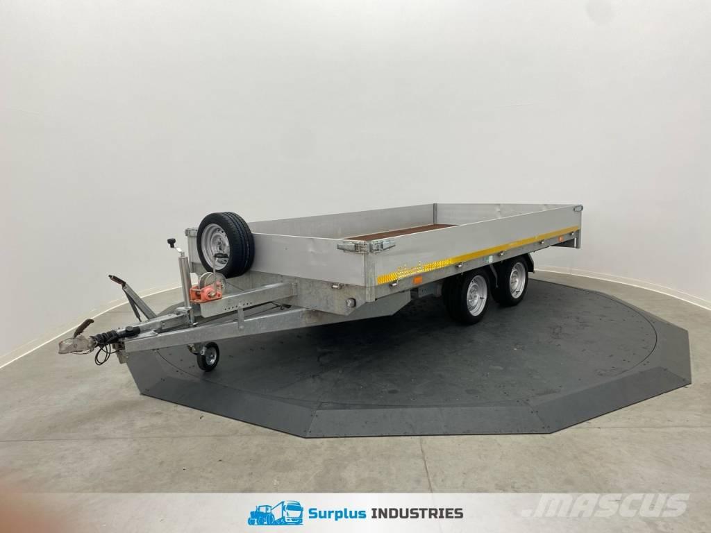 Eduard P4 Lavaperävaunut