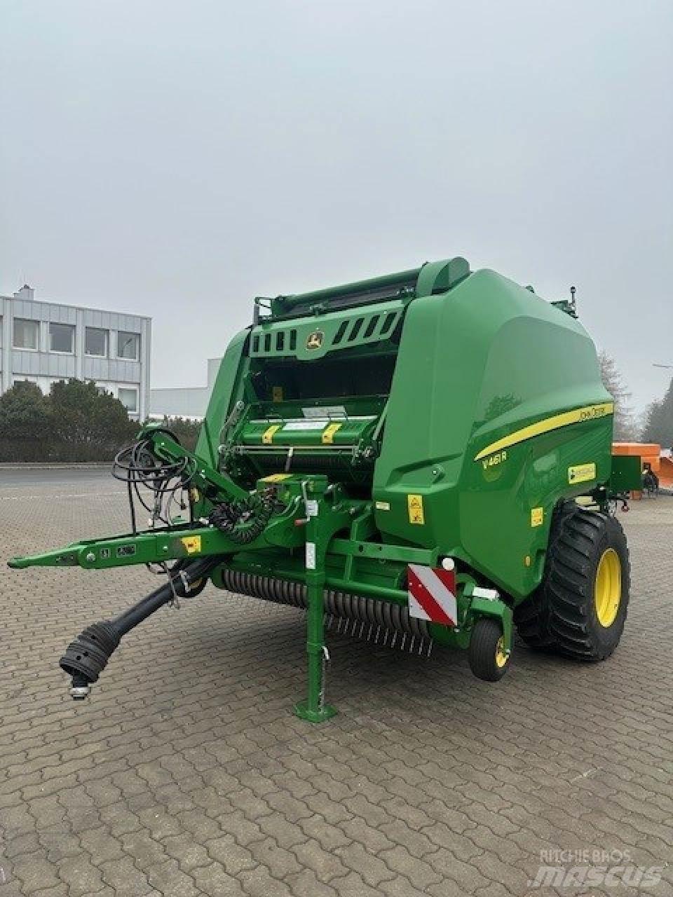 John Deere V461R Pyöröpaalaimet