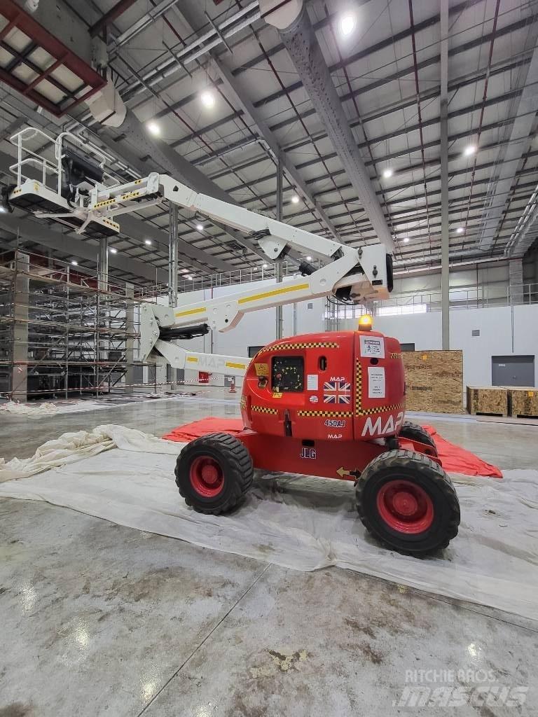JLG 450AJ Kuukulkijat