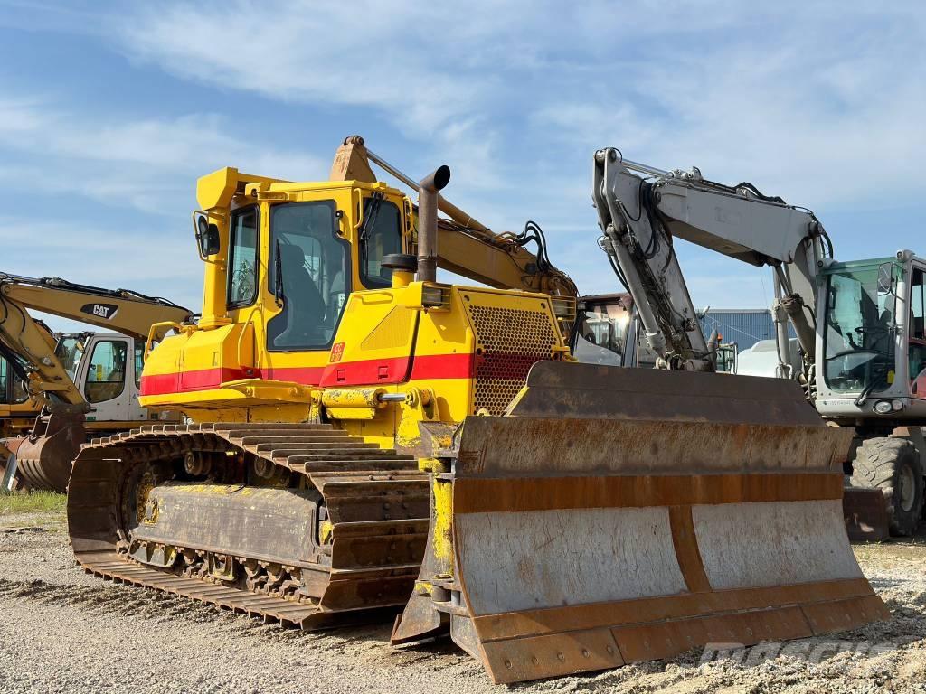 Komatsu D61PX-15EO Telaketjupuskutraktorit