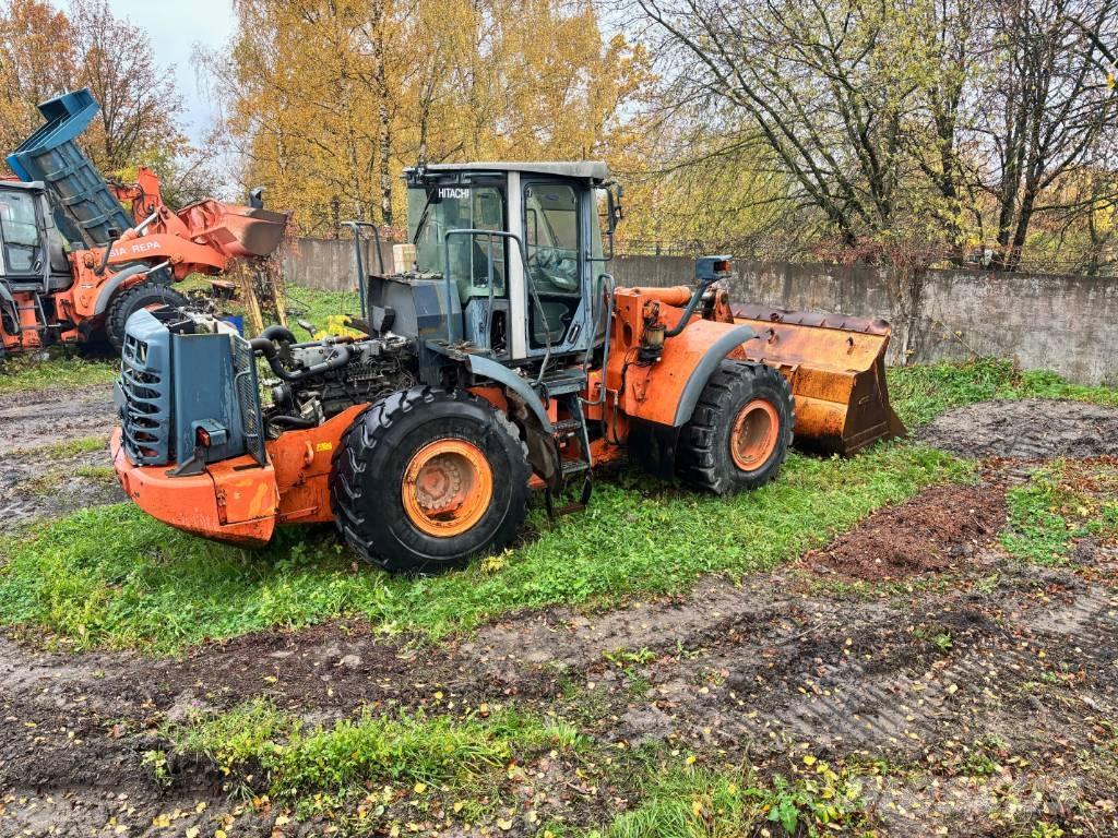 Hitachi ZW 250 Pyöräkuormaajat