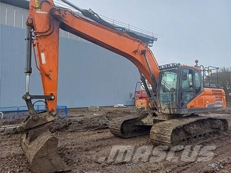 Doosan DX 225 LC-5 Telakaivukoneet