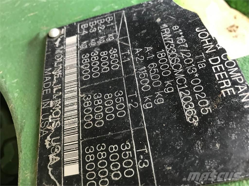 John Deere 7R 330 Traktorit