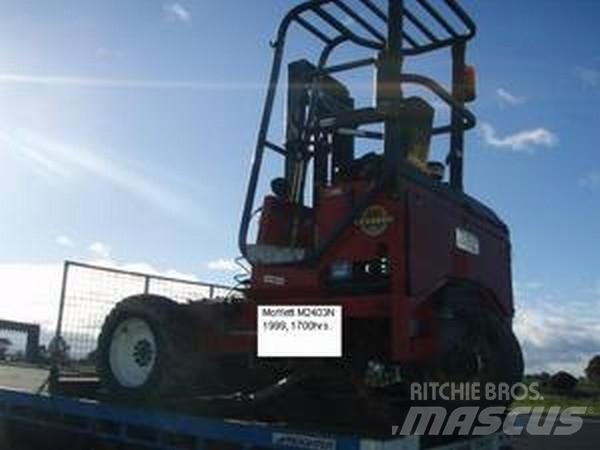 Moffett M2403N Maastotrukit