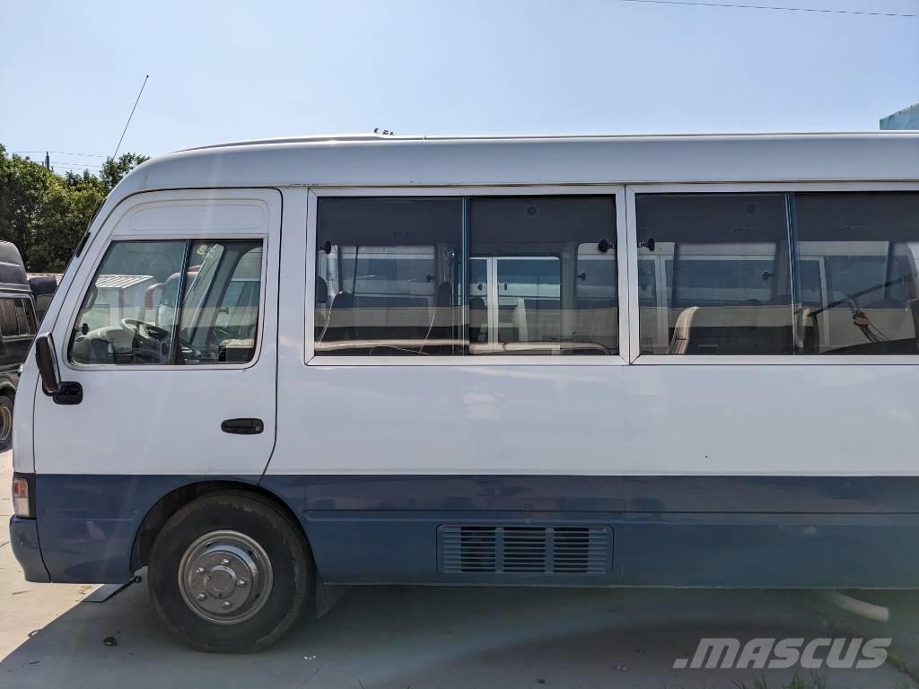 Toyota Coaster Bus Minibussit