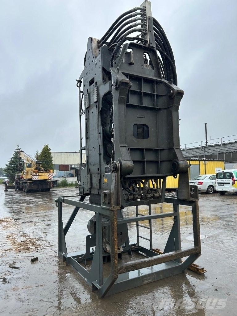 Liebherr LV36 Täryjuntat