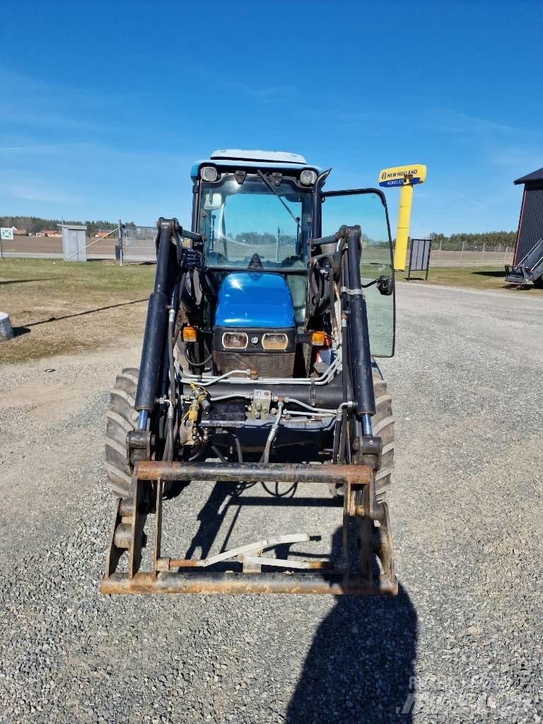 New Holland TN65F Traktorit