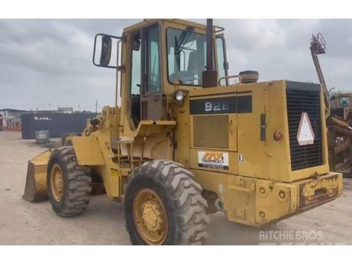 CAT 926E Pyöräkuormaajat