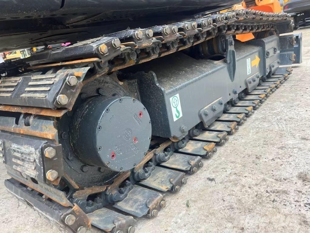 Hyundai 60vs Minikaivukoneet < 7t