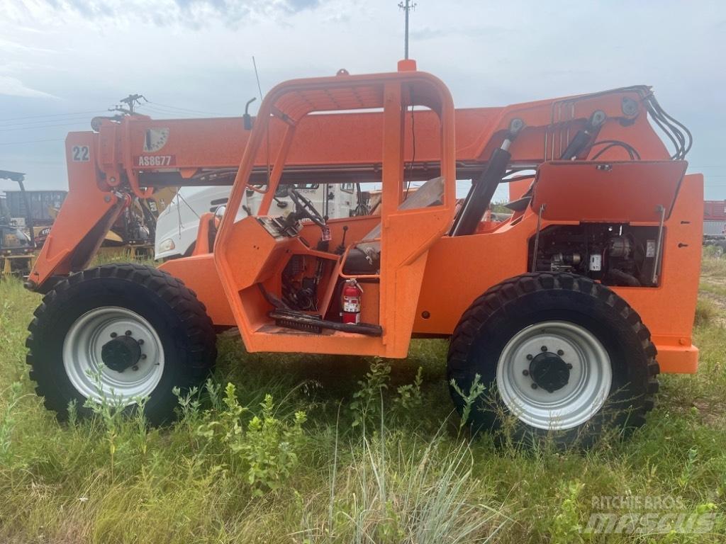 SkyTrak 8042 Kurottajat