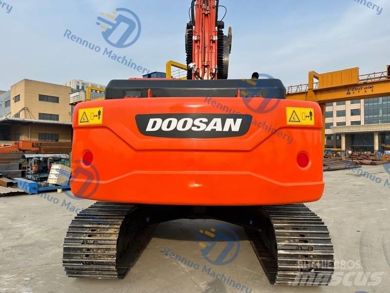 Doosan DX 225 LC-9C Telakaivukoneet