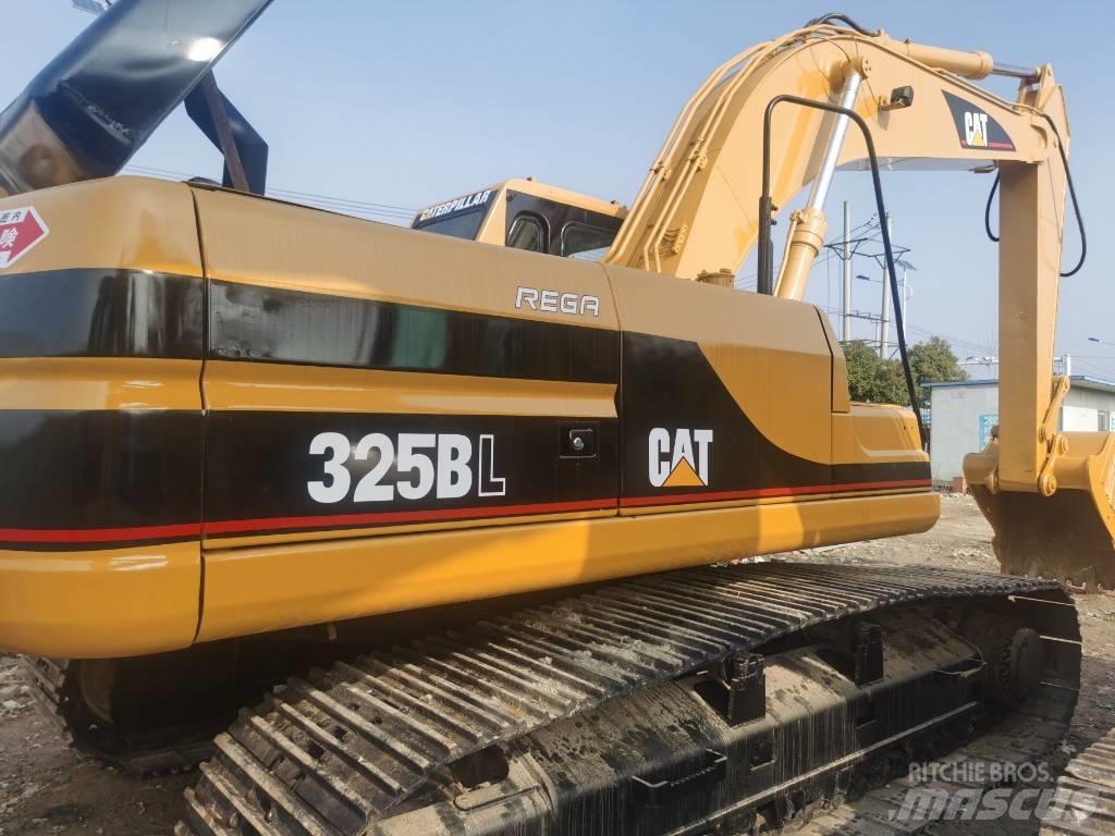 CAT 325 B Telakaivukoneet