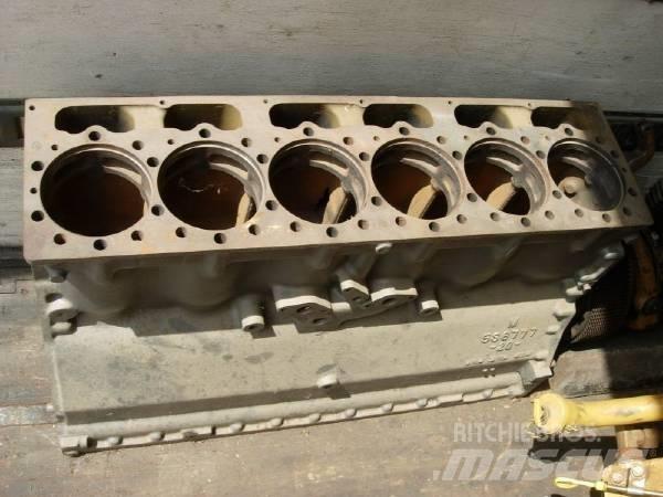CAT D333 Muut