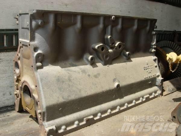 CAT D333 Muut