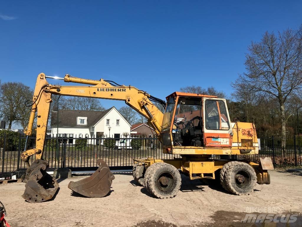 Liebherr A 900 B Pyöräkaivukoneet