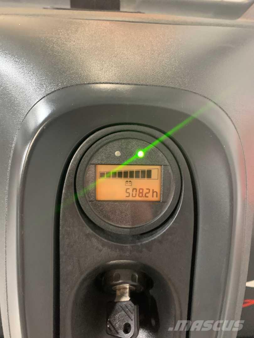 Linde T16 Käyden ajettavat pinoamistrukit