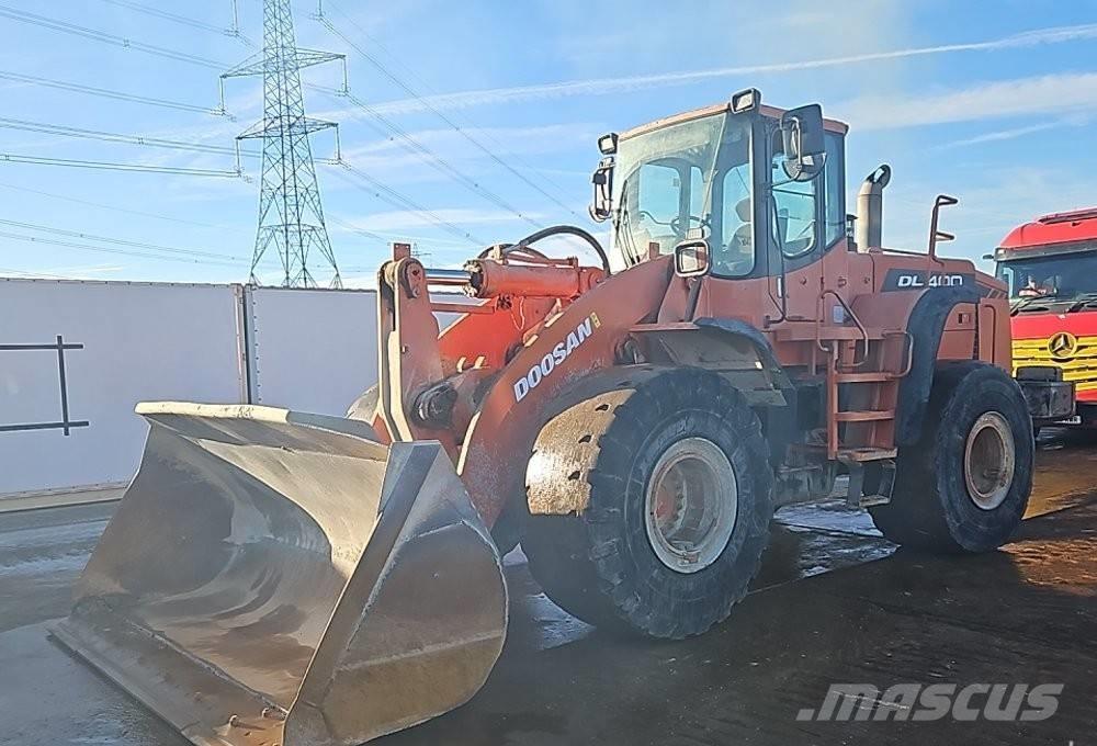 Doosan DL 400 Pyöräkuormaajat
