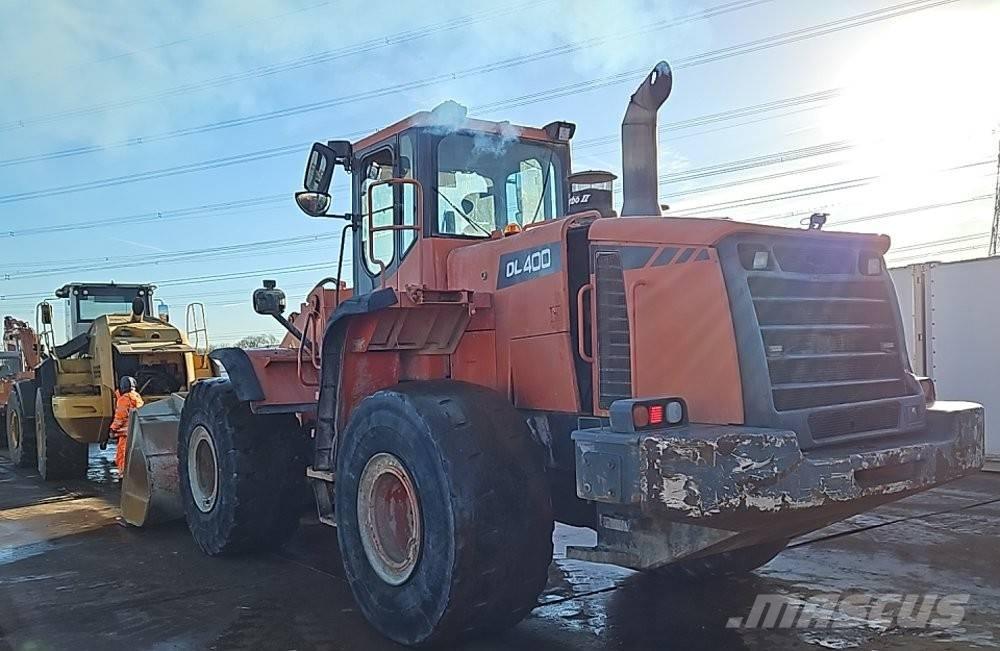 Doosan DL 400 Pyöräkuormaajat