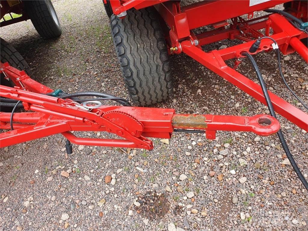 Farmtech ZDK 800 Sora- ja kippiperävaunut