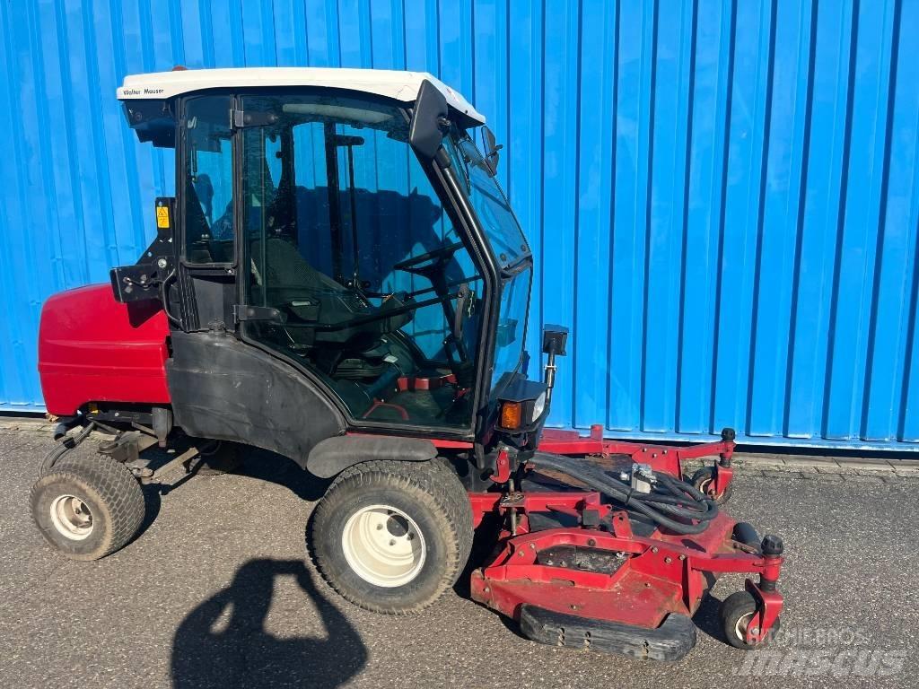 Toro Groundmaster Päältäajettavat ruohonleikkurit