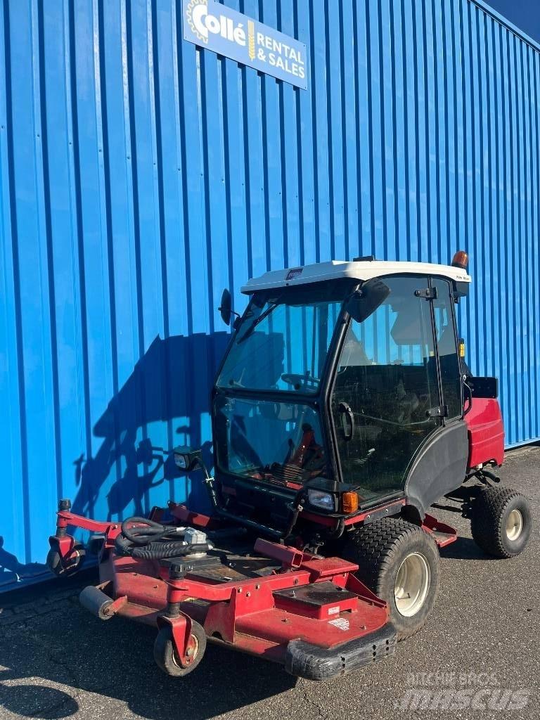 Toro Groundmaster Päältäajettavat ruohonleikkurit