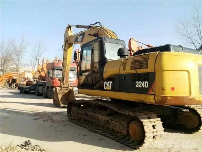 CAT 324 D2L Telakaivukoneet