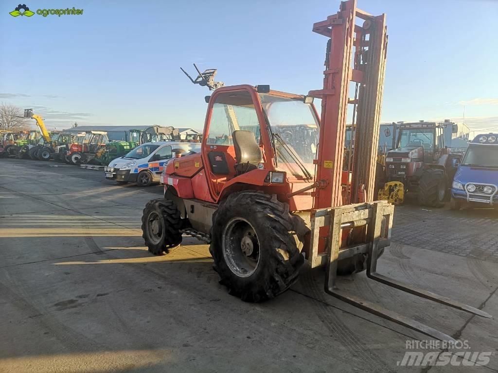 Manitou M 26.4 Maastotrukit