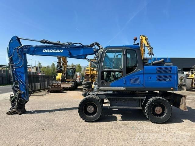 Doosan DX 170 W Pyöräkaivukoneet
