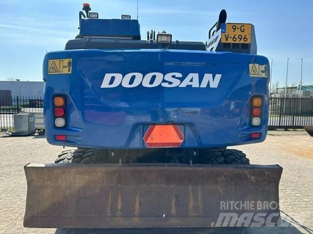 Doosan DX 170 W Pyöräkaivukoneet