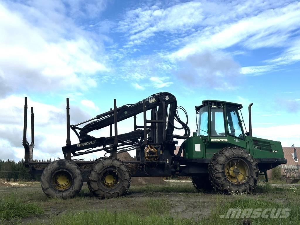 John Deere 1110 D Kuormatraktorit