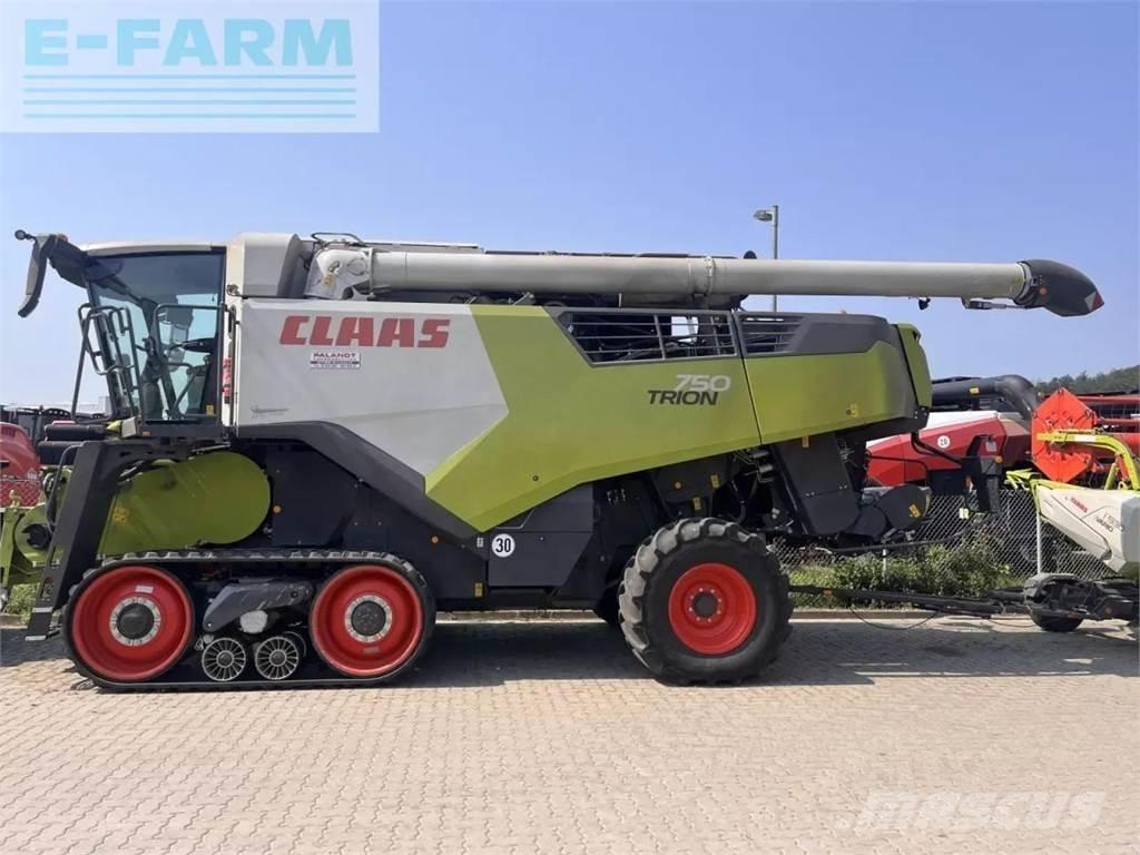 CLAAS trion 750 tt Leikkuupuimurit