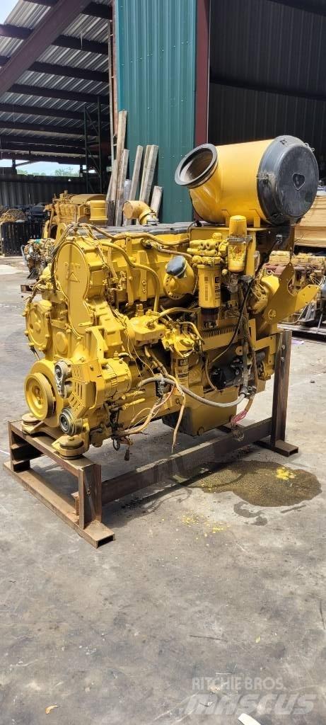 CAT C15 Maastotrukit