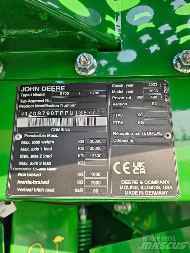 John Deere S790 Leikkuupuimurit