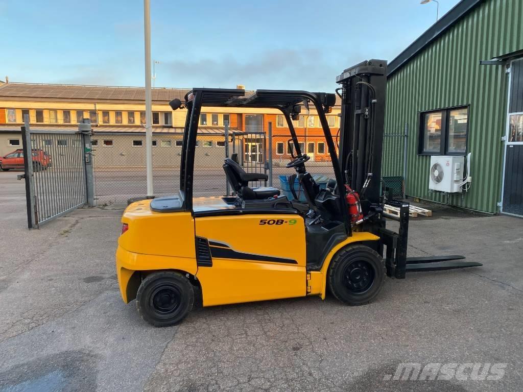 Hyundai 50 B-9 Sähkötrukit
