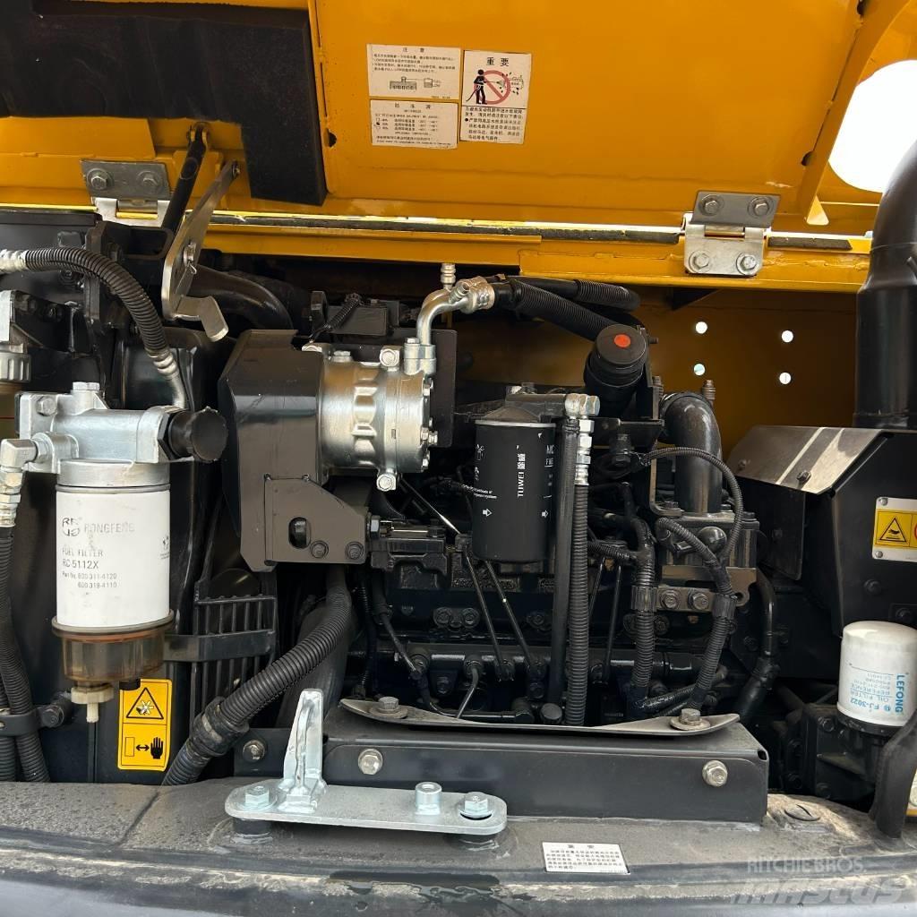 Komatsu 60-8 Telakaivukoneet