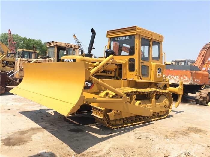 CAT D 6 D Telaketjupuskutraktorit