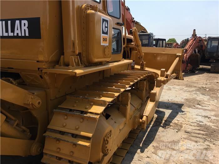 CAT D 6 D Telaketjupuskutraktorit