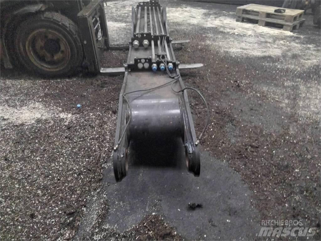 John Deere CH9 Harvesterinosturit