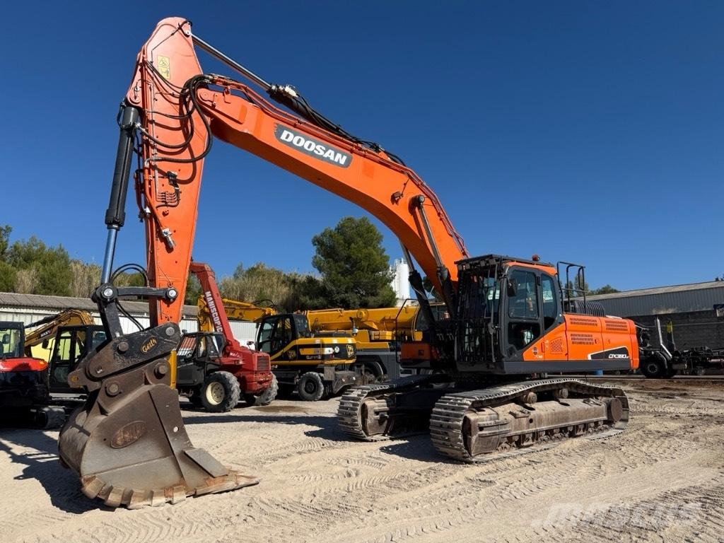 Doosan DX 380 LC Telakaivukoneet