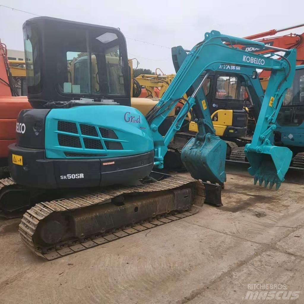 Kobelco SK 50 Minikaivukoneet < 7t