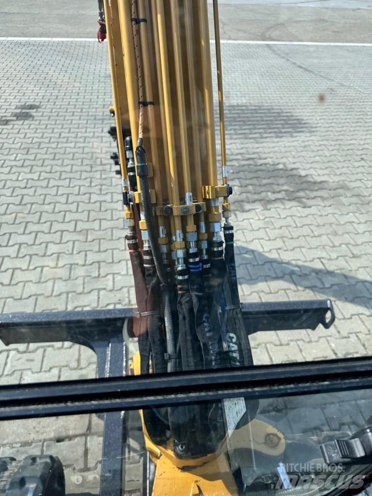 CAT 302.7 D CR Minikaivukoneet < 7t